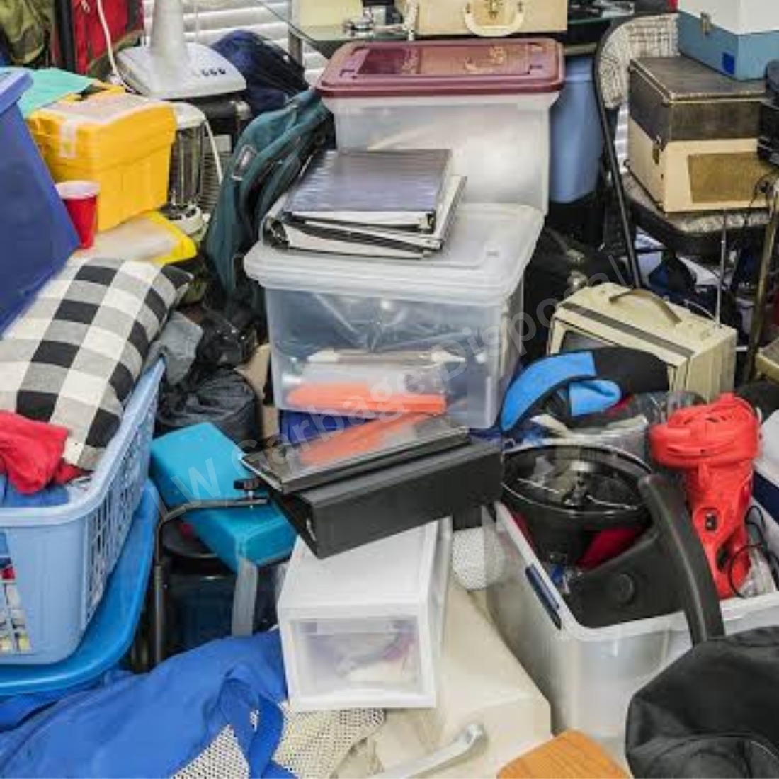 Junk removal service in Costa Mesa, Laguna Woods area